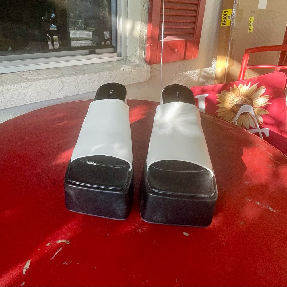 Mono Yin Yang Platform Mules Daisy Street by Dolls Kill